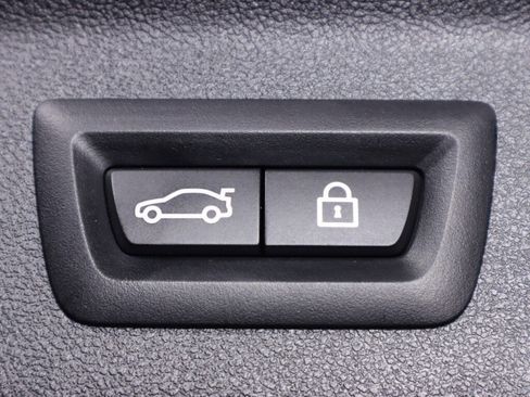 Used 2022 BMW X3 xDrive30i w/ Premium Package image 43