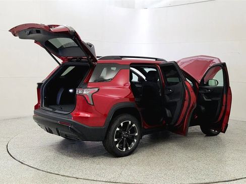 New 2026 Chevrolet Equinox RS w/ Safety and Technology Package FWD image 12