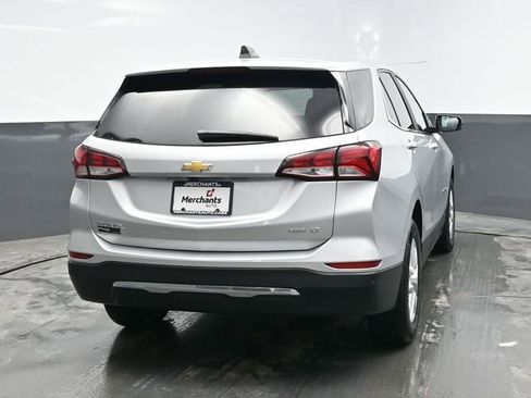 Used 2022 Chevrolet Equinox LT AWD/4WD image 6