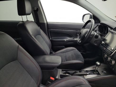 Used 2023 Mitsubishi Outlander Sport ES image 21