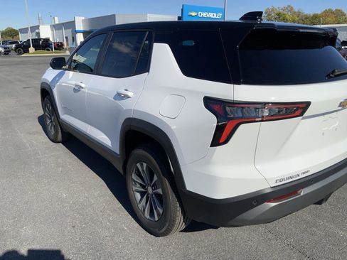 New 2026 Chevrolet Equinox LT w/ Convenience Package II image 18