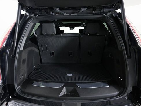 Used 2025 Cadillac Escalade V w/ LPO, ONYX Package image 7