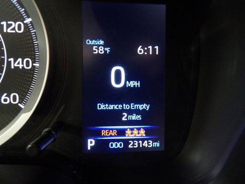 Used 2022 Toyota Corolla LE image 30