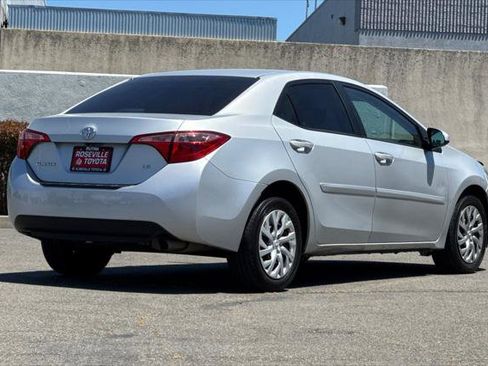 Certified 2019 Toyota Corolla LE FWD image 2