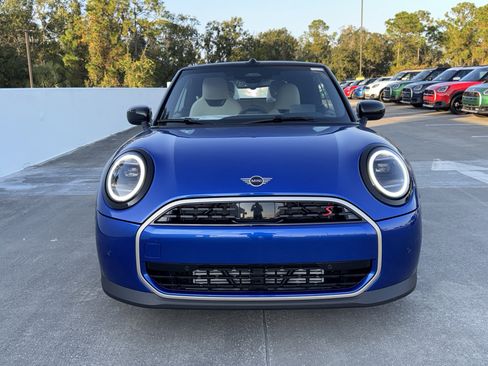 New 2026 MINI Cooper S image 2