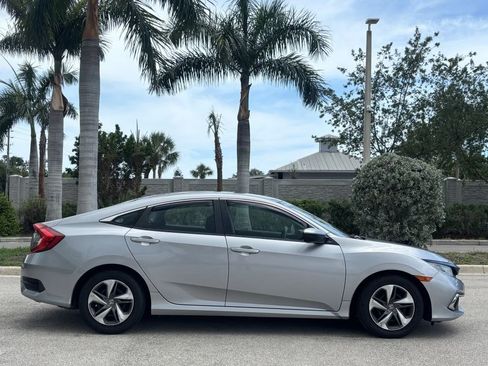 Used 2019 Honda Civic LX image 5