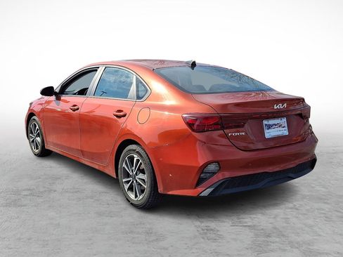 Used 2023 Kia Forte LXS w/ LXS Technology Package image 3