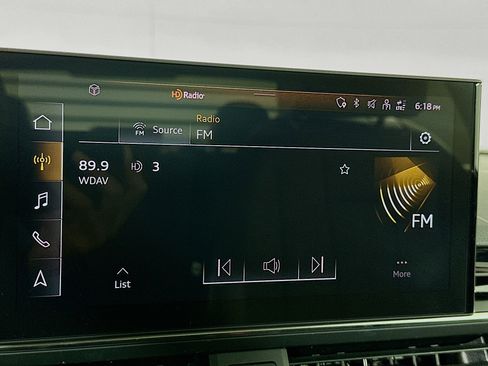 Used 2023 Audi A4 2.0T Premium w/ Convenience Package image 21