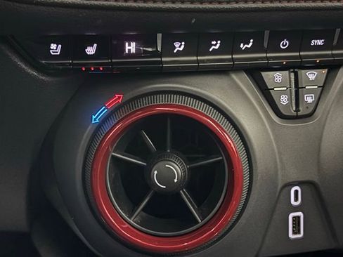 Used 2020 Chevrolet Blazer RS image 33