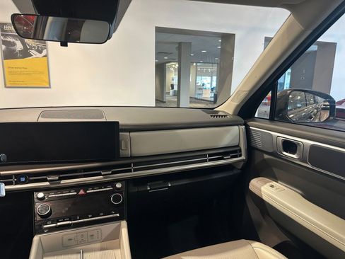 Used 2025 Hyundai Santa Fe SEL image 37