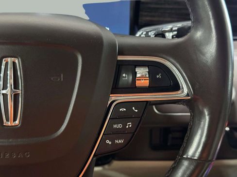 Used 2021 Lincoln Navigator L Black Label w/ Cargo Convenience Package image 11