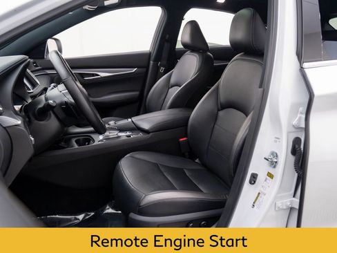 Used 2024 INFINITI QX55 Luxe image 16