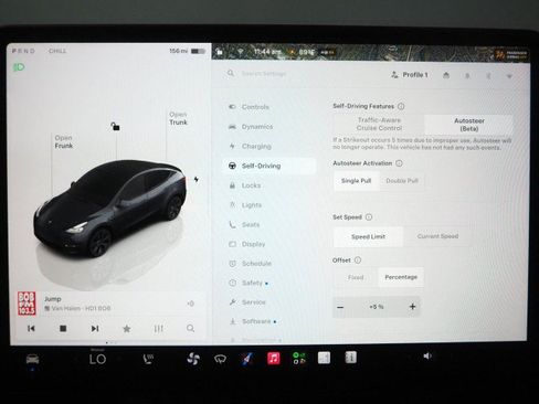 Used 2025 Tesla Model Y Long Range AWD/4WD image 29