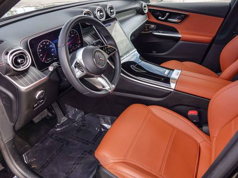 Certified 2023 Mercedes-Benz GLC 300 4MATIC image 17