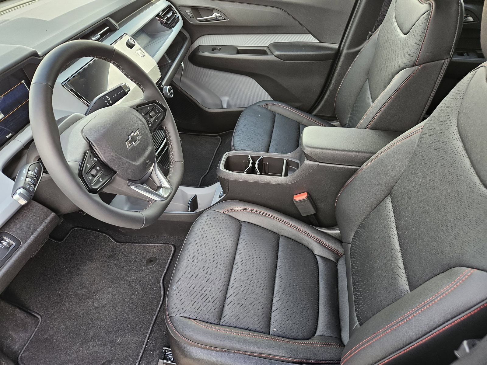 New 2027 Chevrolet Bolt RS FWD image 15