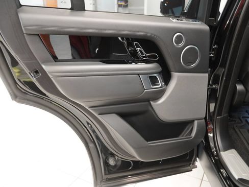 Used 2019 Land Rover Range Rover Supercharged AWD/4WD image 29
