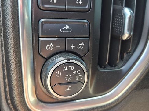 Used 2020 Chevrolet Silverado 1500 LT w/ All-Star Edition AWD/4WD image 22