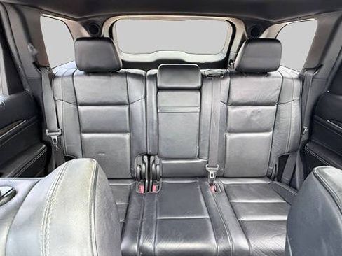 Used 2015 Jeep Grand Cherokee Overland w/ Advanced Technology Group AWD/4WD image 16