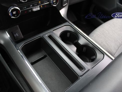 Certified 2021 Ford F150 XLT w/ Equipment Group 302A High image 18