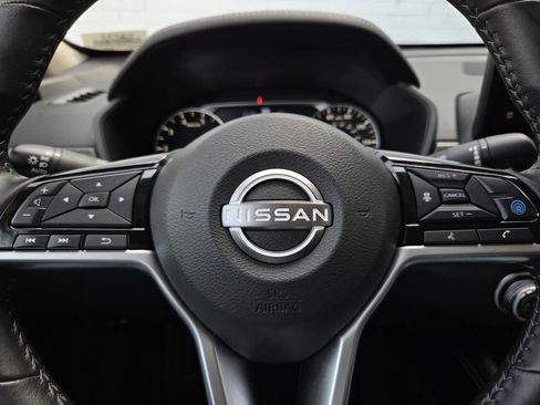 Certified 2024 Nissan Altima 2.5 SV w/ SV Premium Package image 24