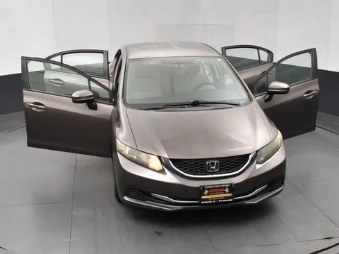 Used 2014 Honda Civic LX image 10