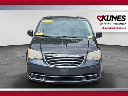 Used 2012 Chrysler Town & Country Touring w/ Entertainment Group #1 FWD image 3