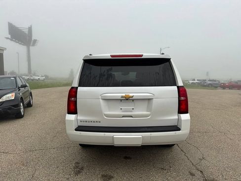 Used 2017 Chevrolet Suburban LT w/ LT Signature Package AWD/4WD image 16