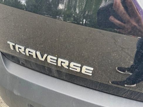 Used 2019 Chevrolet Traverse LT AWD/4WD image 6