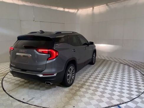 Used 2019 GMC Terrain SLT w/ Preferred Package AWD/4WD image 3