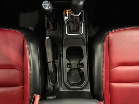 Used 2023 Jeep Wrangler Unlimited Rubicon 4xe image 28