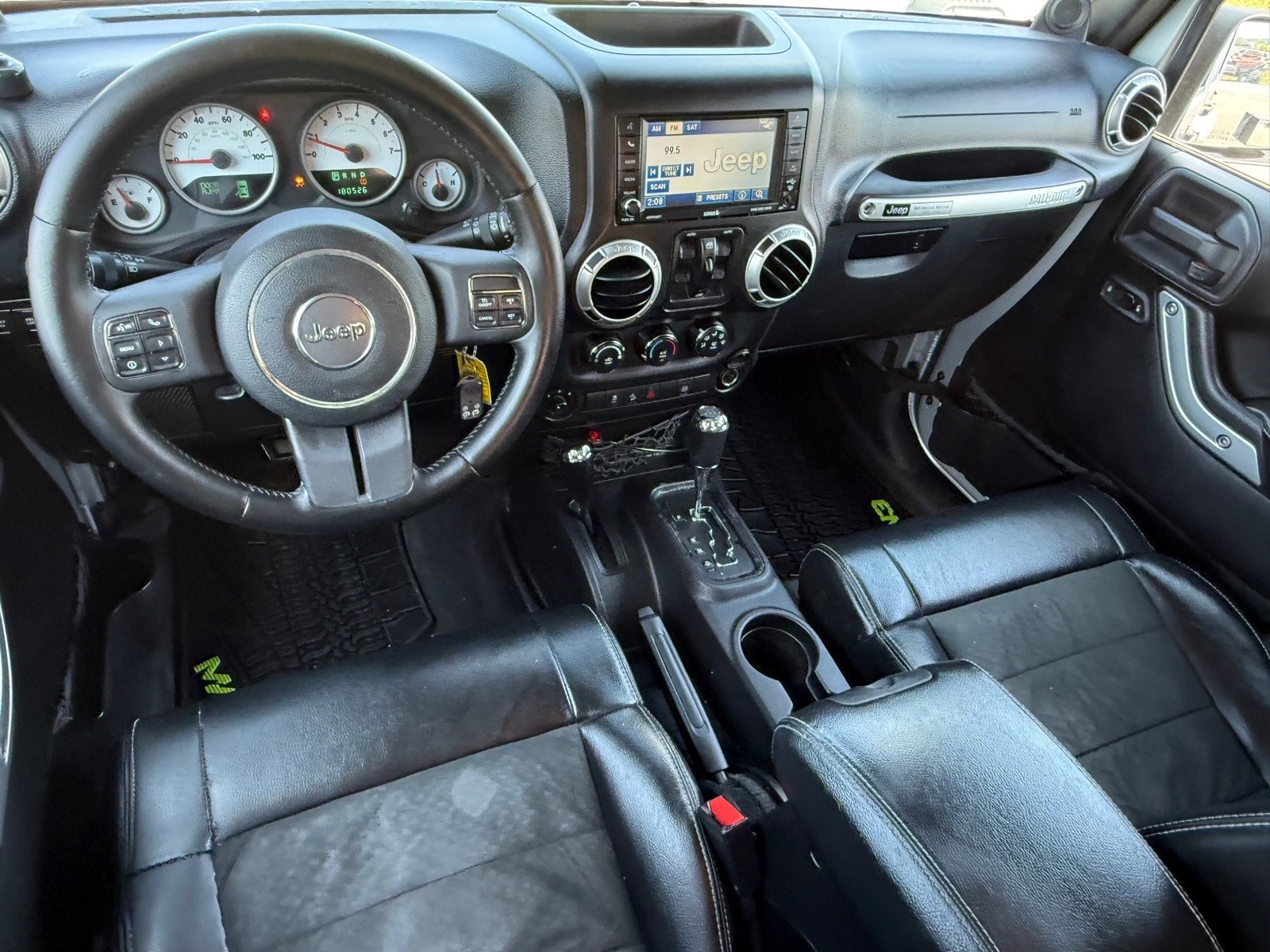 Used 2012 Jeep Wrangler Unlimited Rubicon AWD/4WD image 12