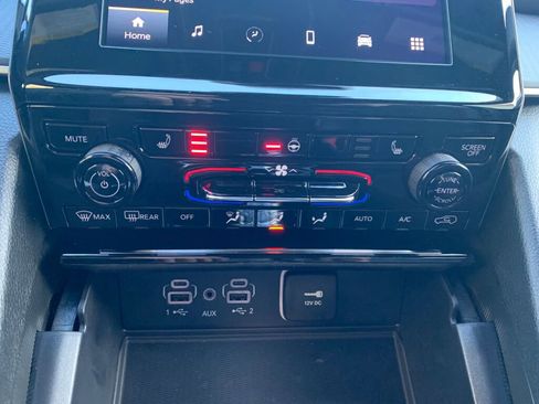 New 2025 Jeep Grand Cherokee L Altitude image 20