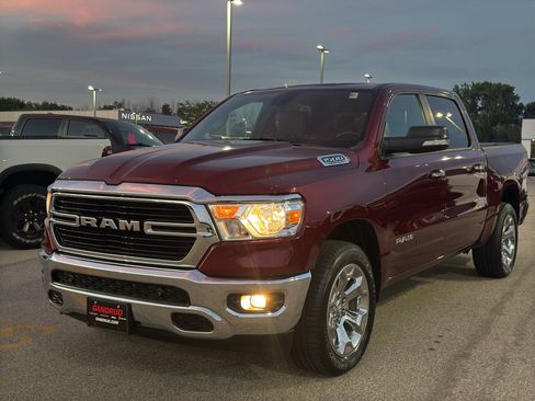 Used 2019 RAM 1500 Big Horn AWD/4WD image 2