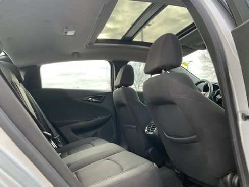 Used 2021 Chevrolet Malibu LT image 13