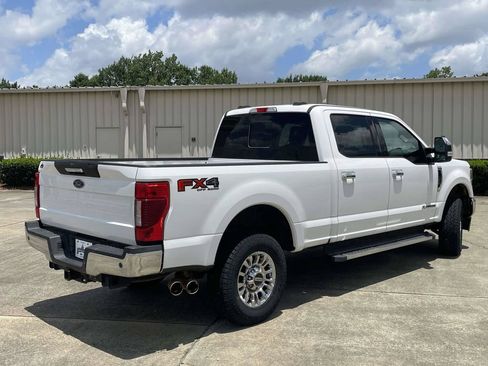Certified 2021 Ford F250 XLT w/ XLT Premium Package AWD/4WD image 3
