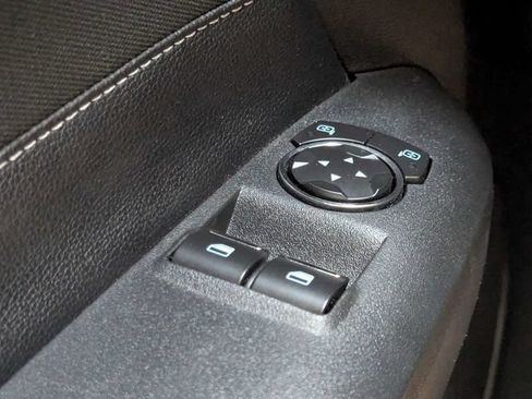 Used 2022 Ford Mustang GT w/ Equipment Group 301A RWD image 18