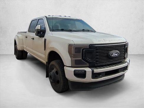 Used 2022 Ford F350 Limited w/ FX4 Off-Road Package image 3