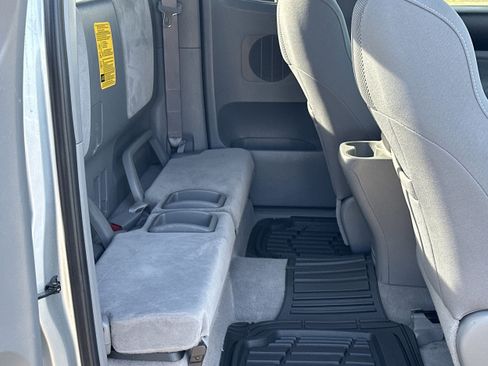 Used 2005 Toyota Tacoma 4x4 Access Cab image 15