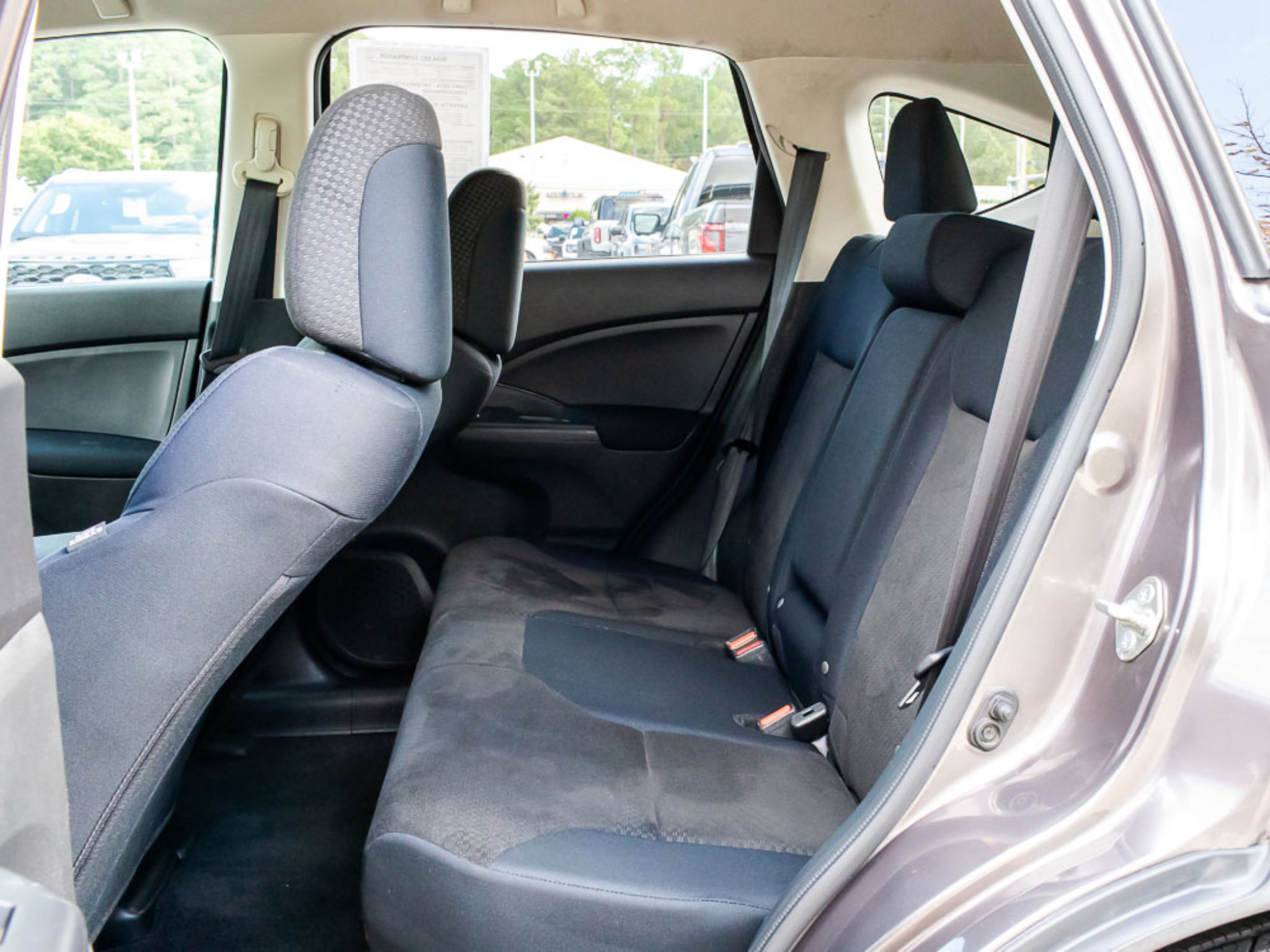 Used 2016 Honda CR-V SE image 17