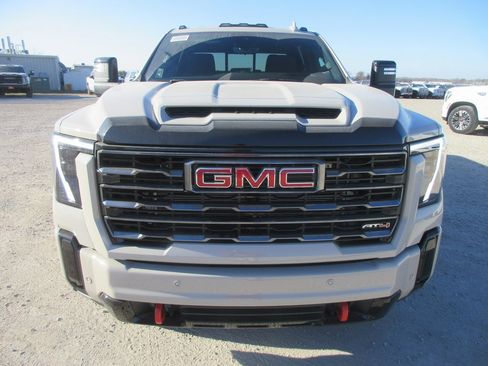 New 2026 GMC Sierra 3500 AT4 w/ AT4 Premium Plus Package image 11