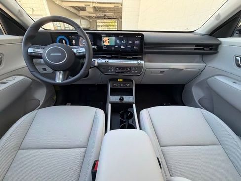 New 2026 Hyundai Kona SEL Premium AWD/4WD image 15