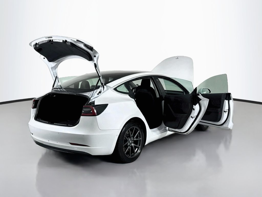 Used 2019 Tesla Model 3 Standard Range RWD image 21