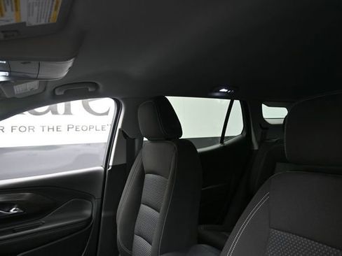Used 2023 GMC Terrain SLE w/ Driver Convenience Package FWD image 17