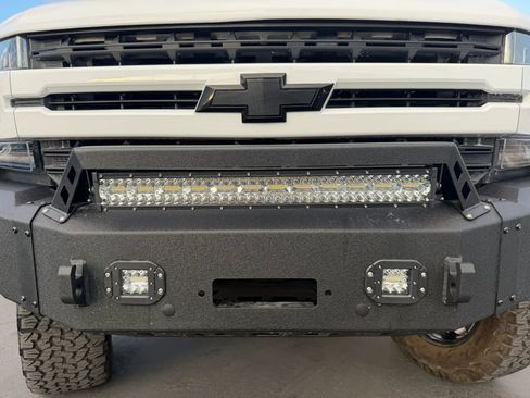 Used 2021 Chevrolet Silverado 1500 RST w/ Convenience Package II image 13