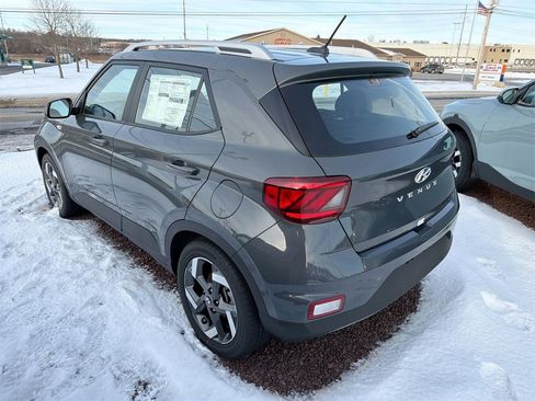 New 2026 Hyundai Venue SEL image 6