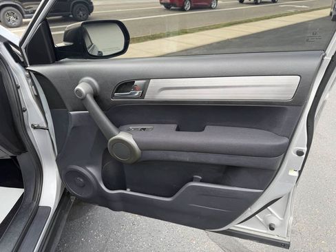 Used 2010 Honda CR-V LX image 20