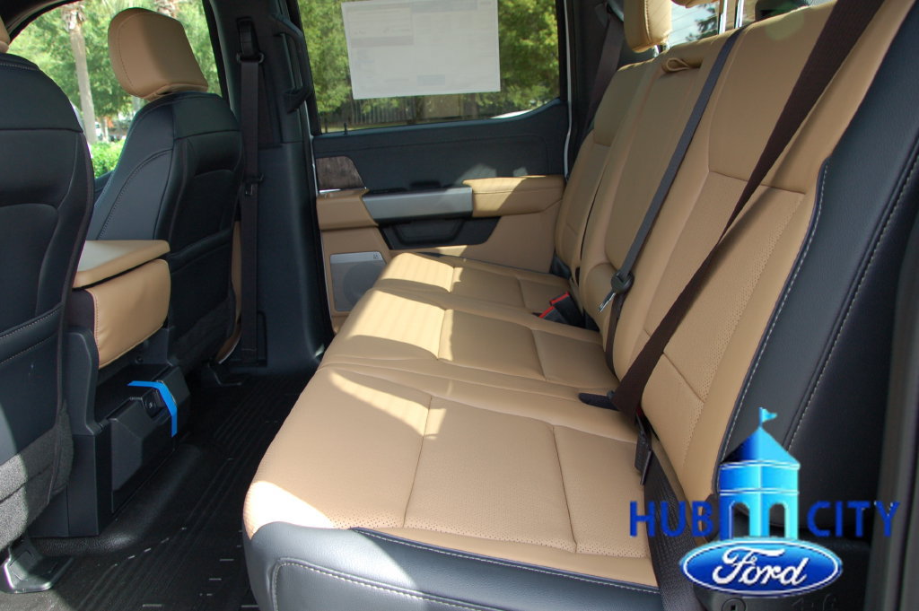 New 2026 Ford F350 Lariat w/ Camper Package RWD image 11