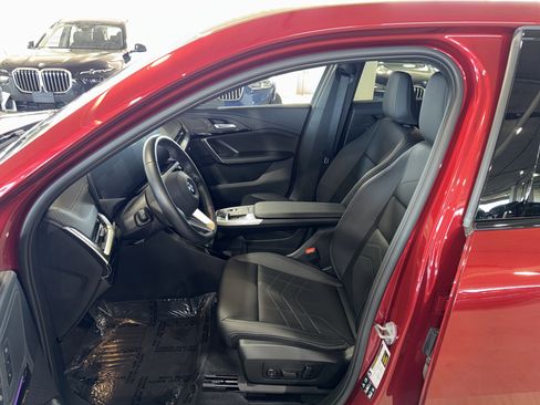 Used 2025 BMW X2 xDrive28i image 19