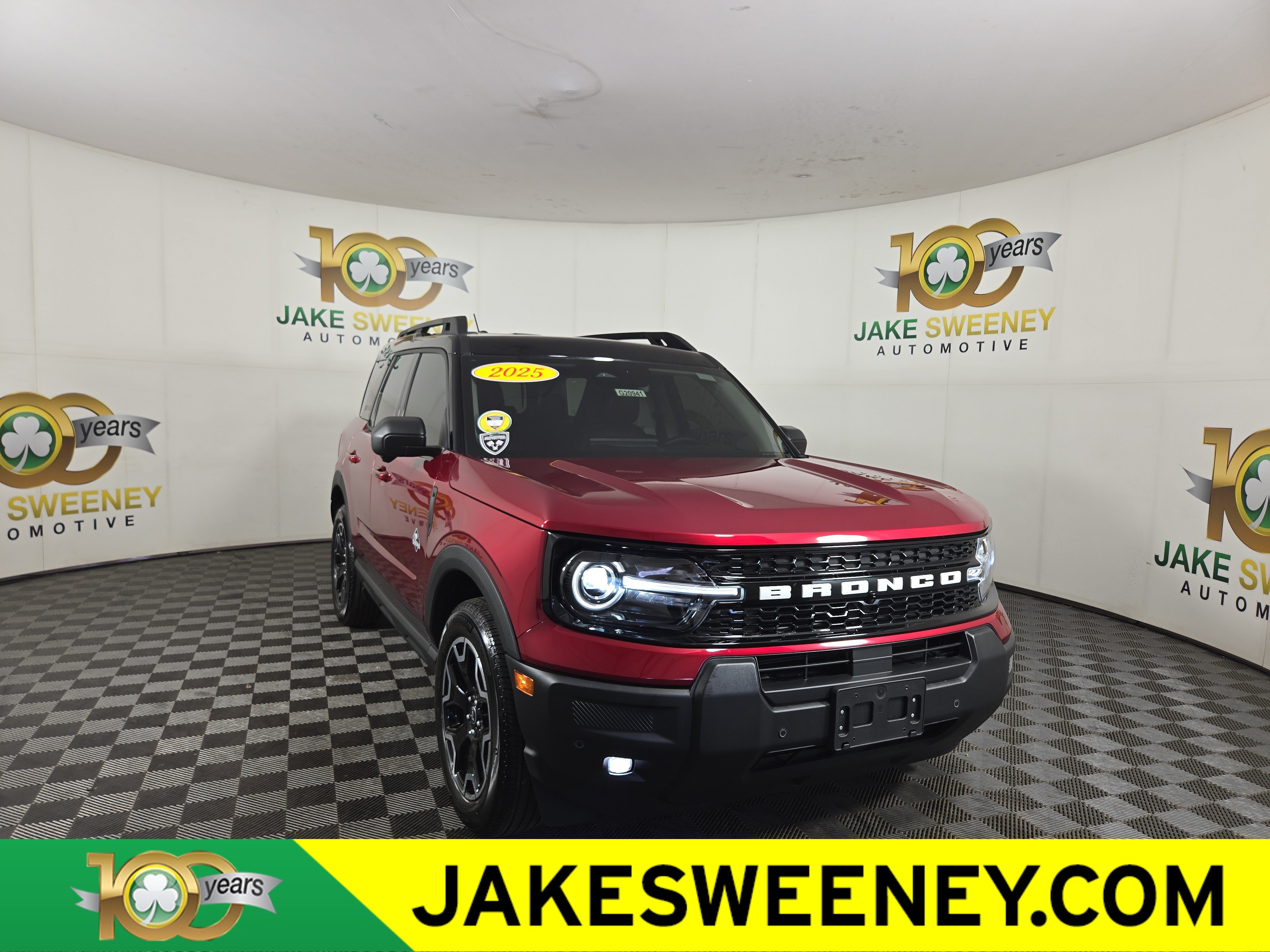 Used 2025 Ford Bronco Sport Outer Banks w/ Outer Banks Tech Package+ AWD/4WD image 1