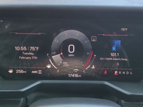 Used 2025 GMC Acadia Elevation image 34